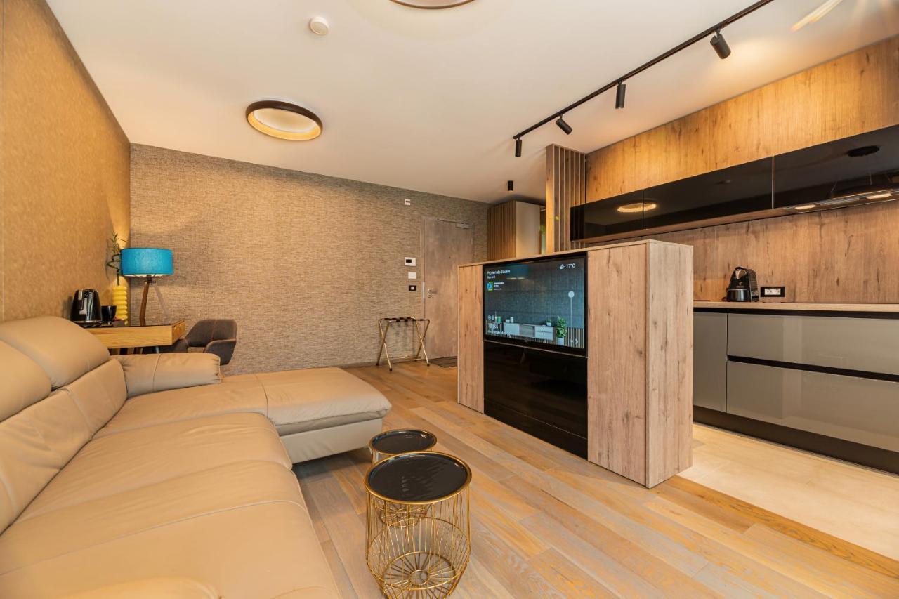 Promenada Studios Braszów Zewnętrze zdjęcie