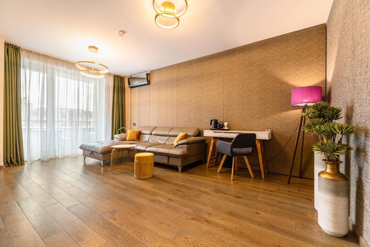 Promenada Studios Braszów Zewnętrze zdjęcie