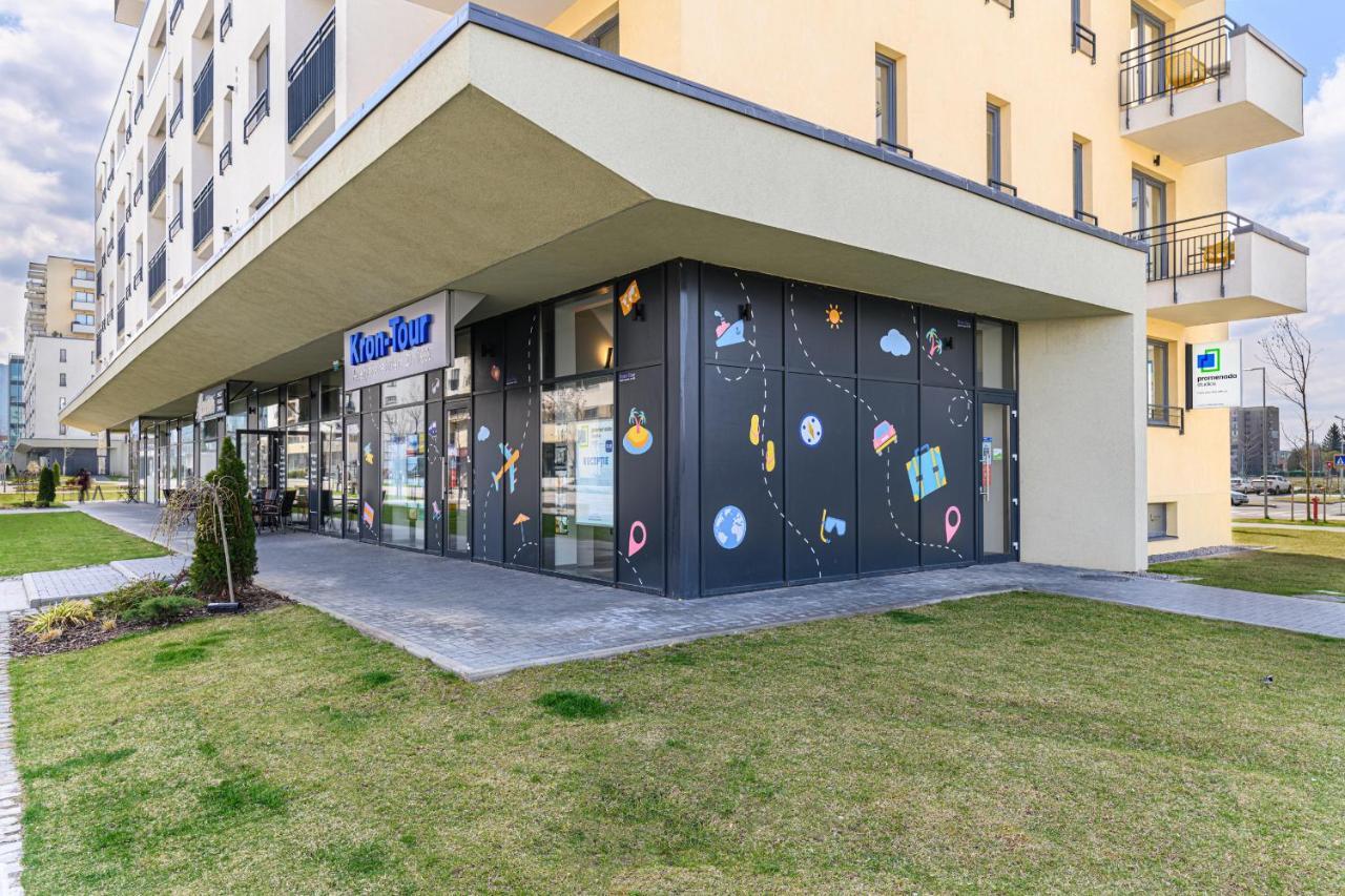 Promenada Studios Braszów Zewnętrze zdjęcie