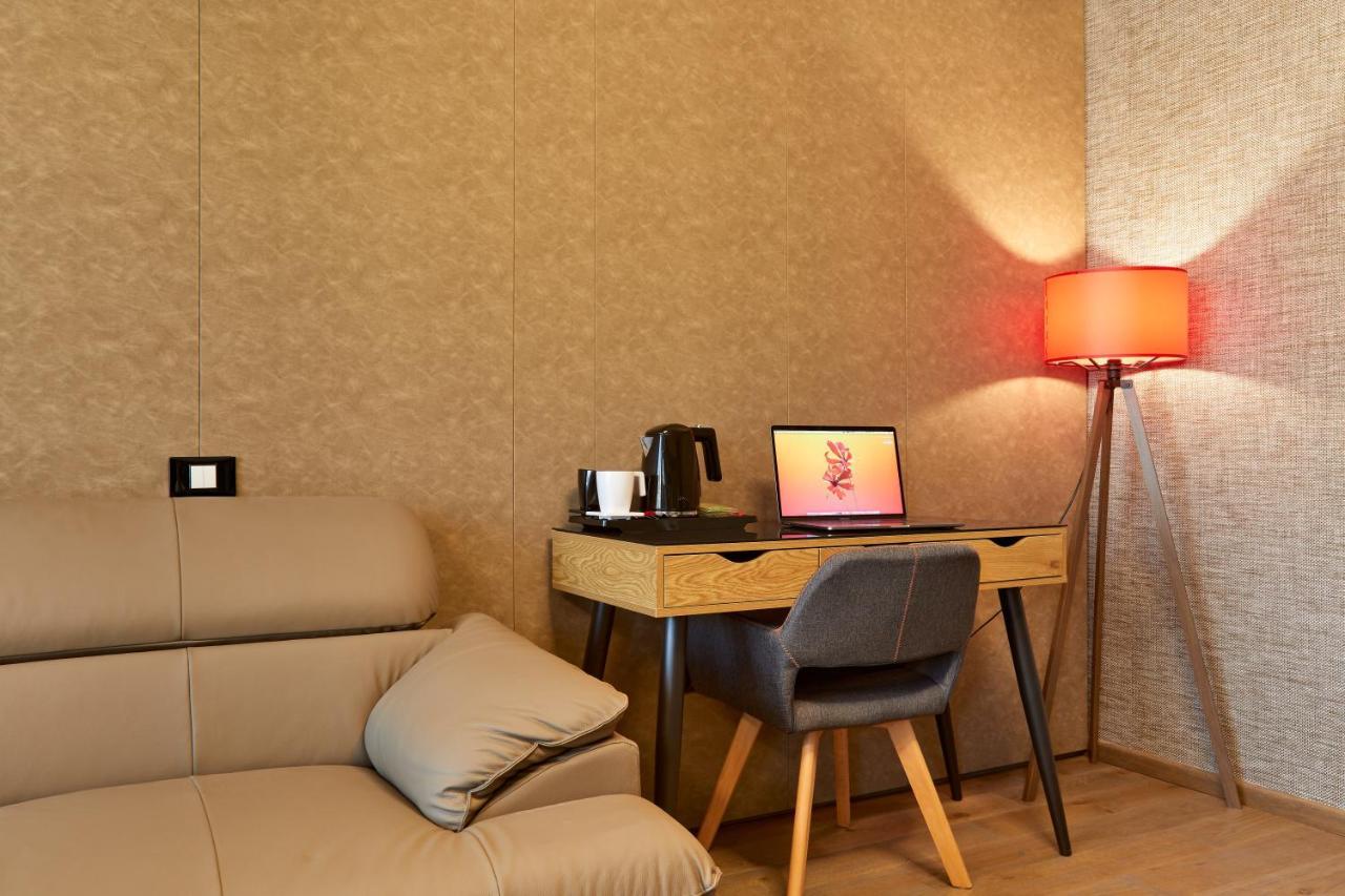 Promenada Studios Braszów Zewnętrze zdjęcie