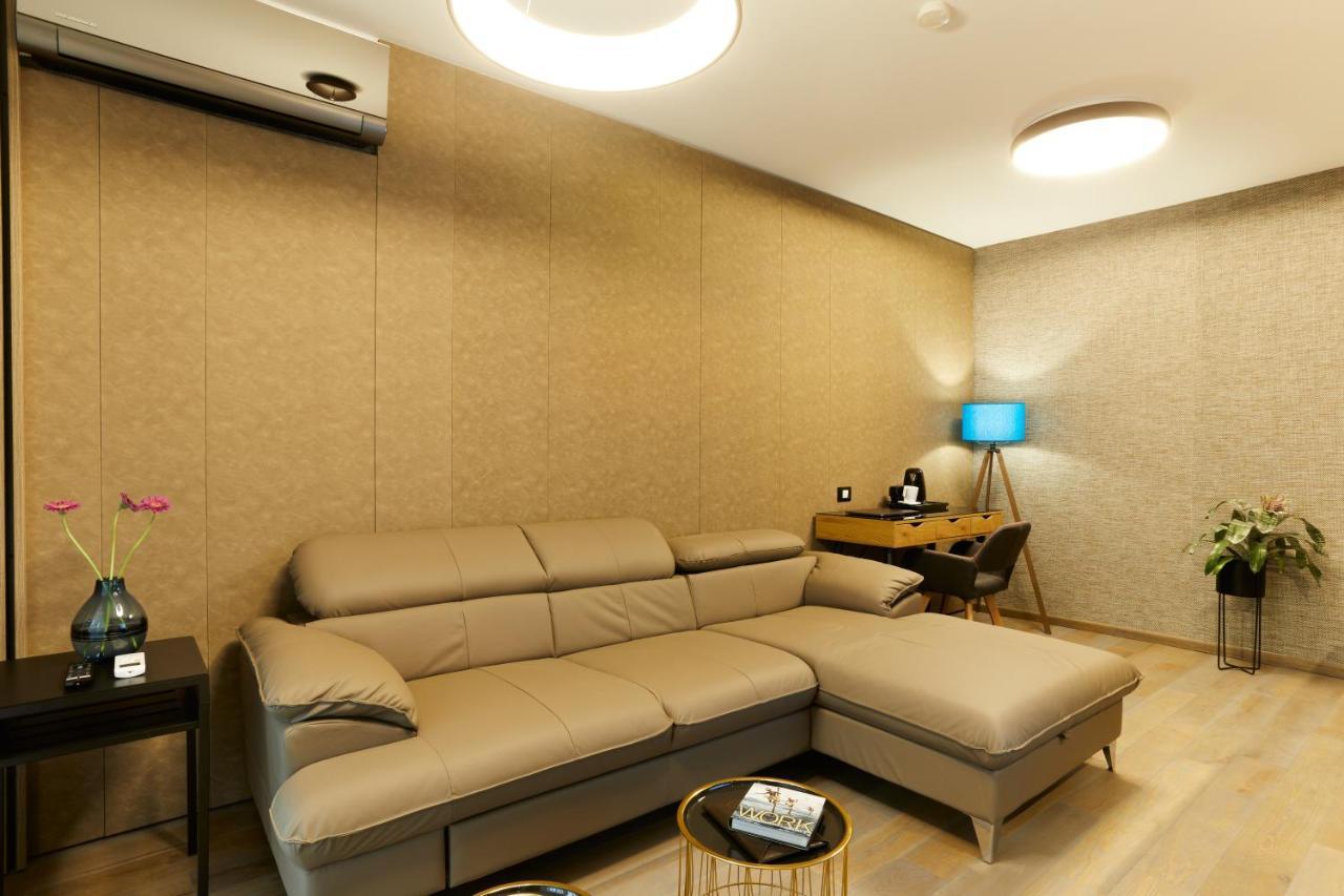 Promenada Studios Braszów Zewnętrze zdjęcie